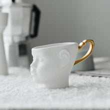 Carregar imagem no visualizador da galeria, coffee mugs ceramic cups creative white and black people coffee cups with gold handle couples mugs for milk tea gifts funny mugs